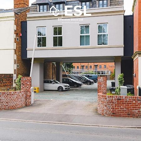 2 Bedroom Church Apartment 5 Mins To Town Centre - Free Parking Шрусбері Екстер'єр фото