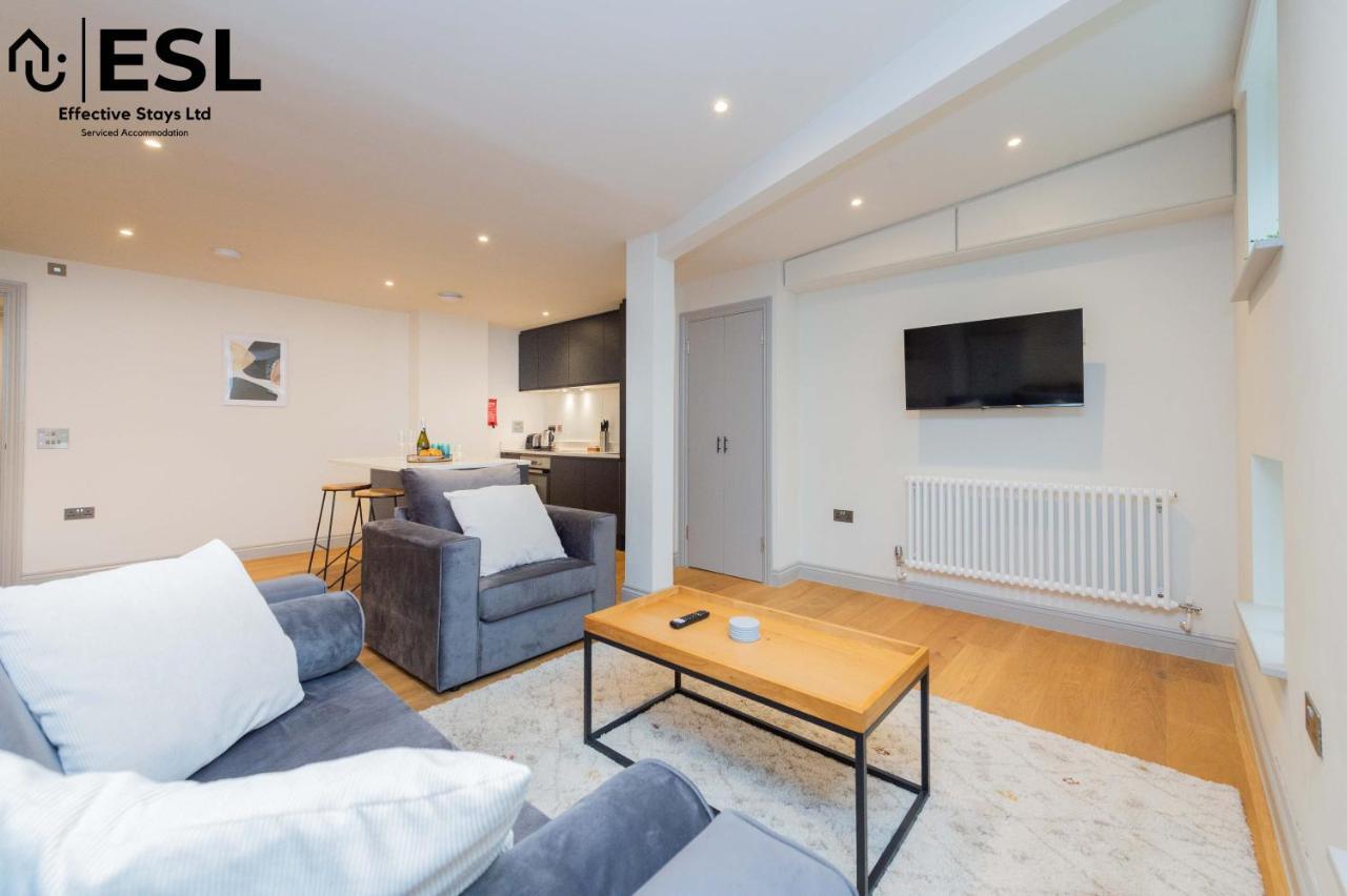 2 Bedroom Church Apartment 5 Mins To Town Centre - Free Parking Шрусбері Екстер'єр фото