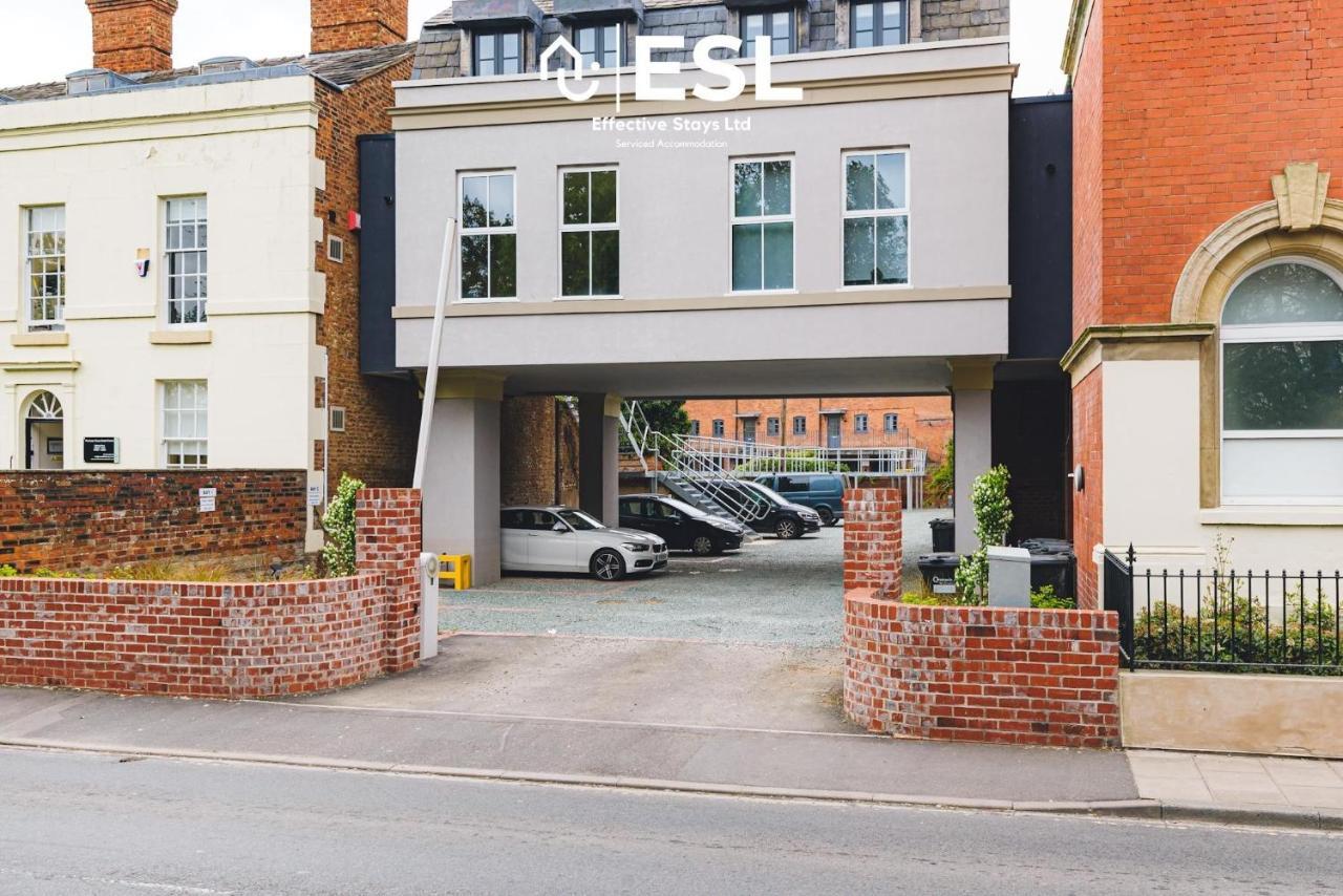 2 Bedroom Church Apartment 5 Mins To Town Centre - Free Parking Шрусбері Екстер'єр фото
